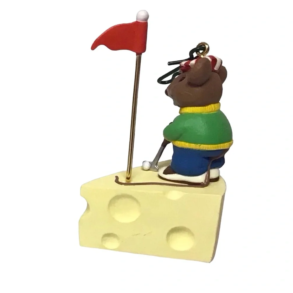 Hallmark 1998 “Puttin’ Around” Christmas Ornament